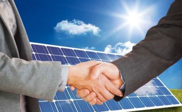 Zakelijk zonnepanelen leasen of kopen