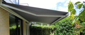 Zonneschermdoek vervangen