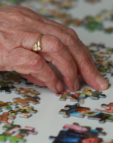 lockdown als ouderen door te komen