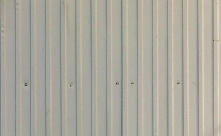 Waarom aluminium vouwwanden in steeds meer woningen te vinden zijn