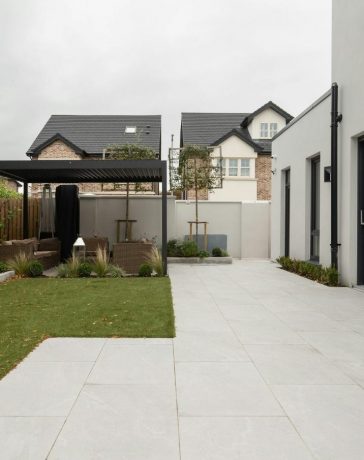 Overkapping in je tuin? Upgrade het tot volwaardige tuinkamer